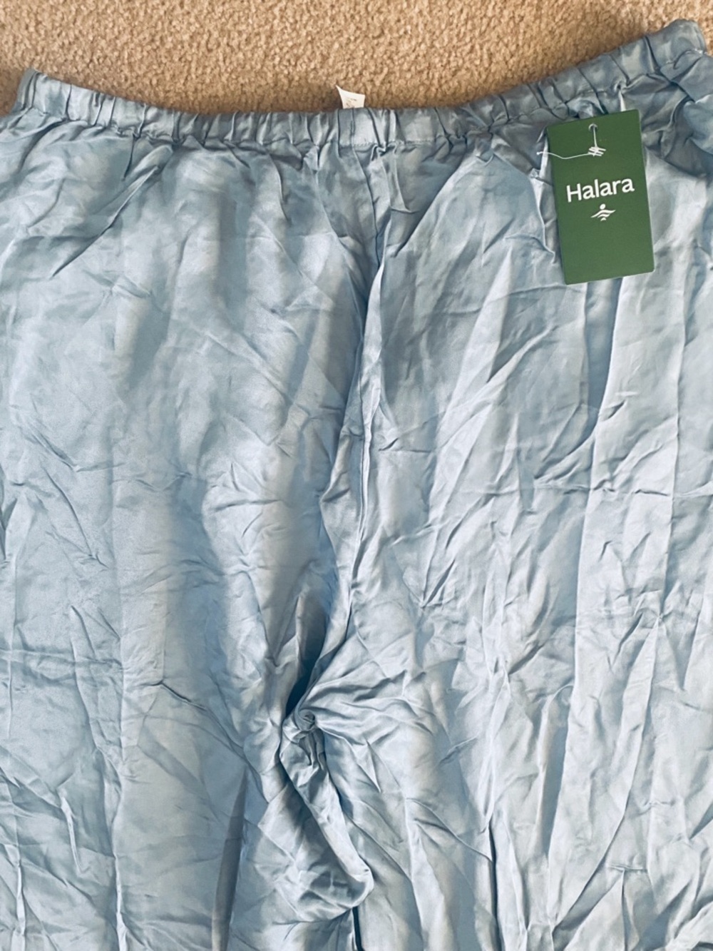 XLARGE.  HALARA DRAWSTRING SATIN LIKE WIDE LEG ADJUSTABLE HEM PANTS - Picture 7 of 8